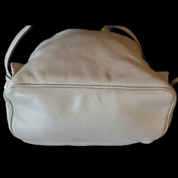 Michael Kors Large Abbey Backpack, Pearl Grey, Pebble Leather, Used - Picture 4 of 9